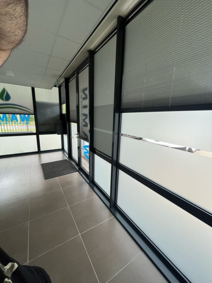 WhatsApp Image 2025-03-27 at 12.18.12 (1)